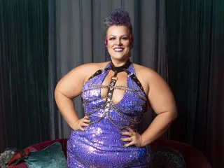 LadyCoquine cam model - 34 year old - photo 3