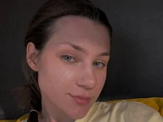 LanaEismont cam model - 18 year old - photo 1