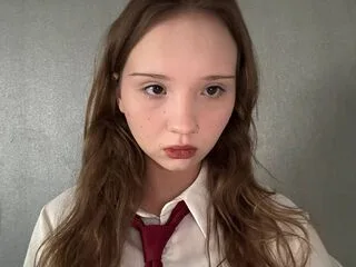 LaritaLudemann cam model - 18 year old - photo 1