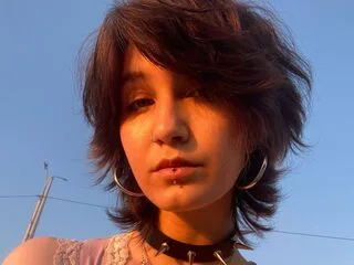 LatoshaZayicek cam model - 18 year old - photo 1