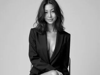 LeahReel cam model - 40 year old - photo 1