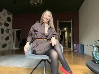 LeanaJoyce cam model - 41 year old - photo 1