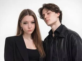 LeoAndMira cam model - 18 year old - photo 1