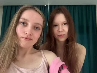 LewisAndBeatriz cam model - 18 year old - photo 1