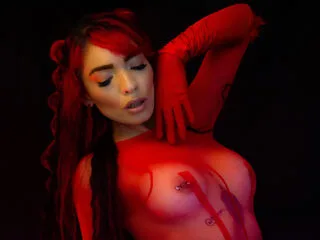LiaCapasso cam model - 26 year old - photo 1
