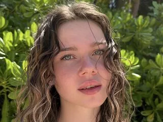 LiaMotzer cam model - 19 year old - photo 1