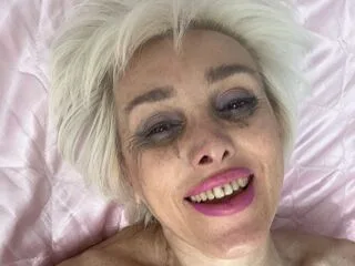 LiliannaSmith cam model - 53 year old - photo 1