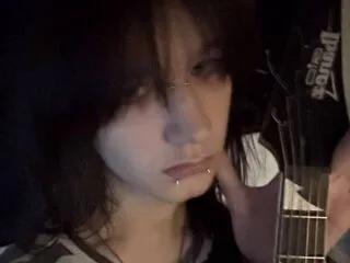 LilithGroove cam model - 19 year old - photo 1