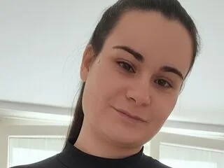 LorelieWest cam model - 32 year old - photo 1