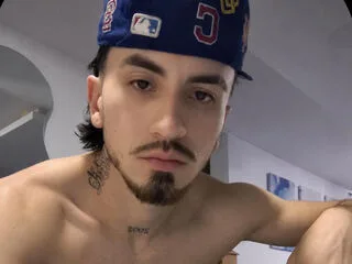 LucasKian cam model - 19 year old - photo 1