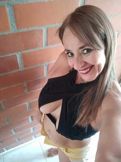 LunaCardena cam model - latina - photo 8