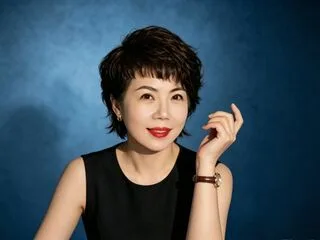 LunaQing cam model - 53 year old - photo 1