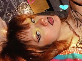 LyndseyLindow cam model - 18 year old - photo 1