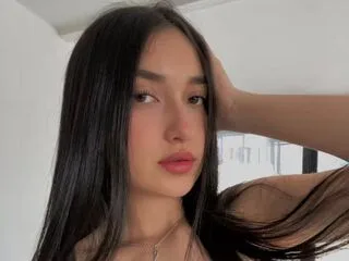 MaddySims cam model - 18 year old - photo 1