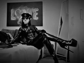 MadelynWilde cam model - 34 year old - photo 1