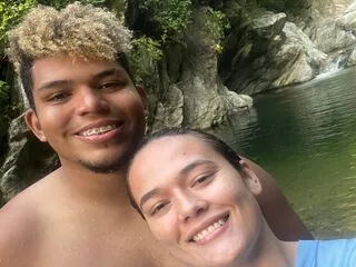 ManeandValentina cam model - 18 year old - photo 1