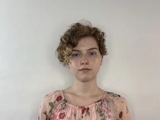MargaretKrawitz cam model - 18 year old - photo 1