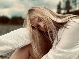 MariaTownsen cam model - 18 year old - photo 1