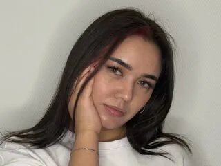 MarisHinchman cam model - 18 year old - photo 1