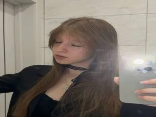 MarisolKiraly cam model - 18 year old - photo 1