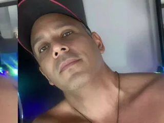 MatthewBlake cam model - black hair - photo 3