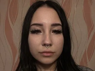 MaxineWunderly cam model - 18 year old - photo 1