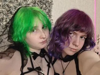 MayEllie cam model - 18 year old - photo 1