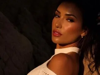 Meghan cam model - white - photo 2