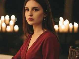 MichelineQuicksa cam model - 18 year old - photo 1