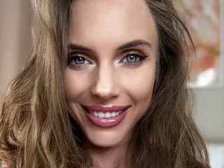 MichelleRouz cam model - 32 year old - photo 1