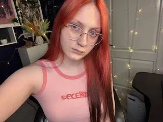 MilenaLima cam model - 20 year old - photo 1