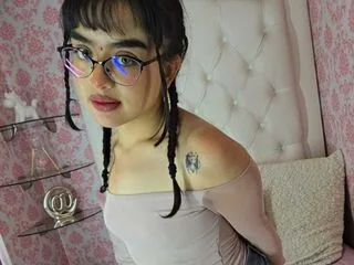 MinniVincent cam model - 22 year old - photo 1