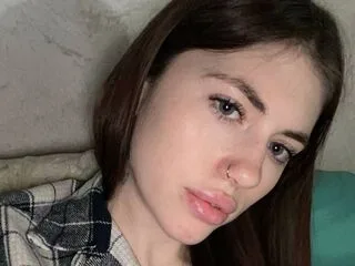 MitsueEastes cam model - 18 year old - photo 1
