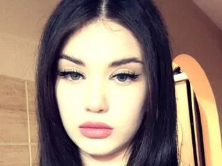 MonaCarterr cam model - 18 year old - photo 1