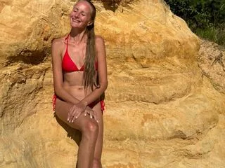 MonaLika cam model - 36 year old - photo 1