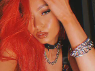 MoniqueCruz cam model - 25 year old - photo 1