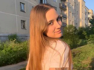 NatashaBoom cam model - 20 year old - photo 1
