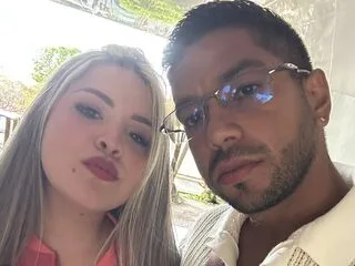 NicoleandTim cam model - 33 year old - photo 1