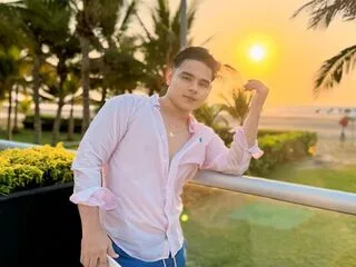 NicoVance cam model - 21 year old - photo 1