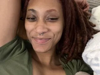NylaBrooke cam model - 24 year old - photo 1