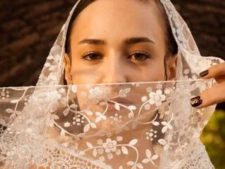 OliviaYark cam model - 18 year old - photo 1