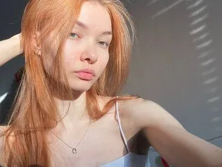 PameliaStelmack cam model - 18 year old - photo 1