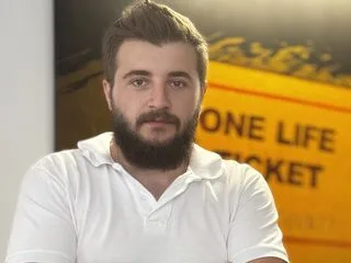 PhoenixWade cam model - 26 year old - photo 1
