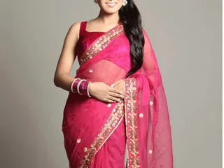 PriyaArmani cam model - 34 year old - photo 1