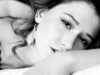 RitaMoonllight cam model - 22 year old - photo 1