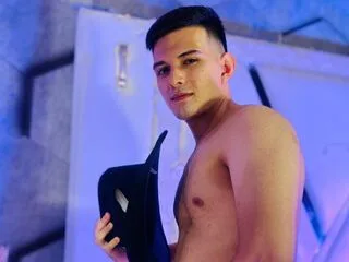 RonaldMarin cam model - 24 year old - photo 1
