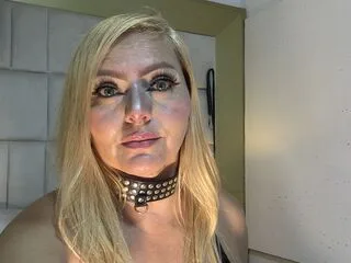 RoxaneGrace cam model - 47 year old - photo 1
