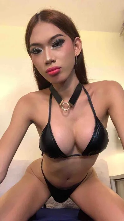 RubyAlcantara cam model - black hair - photo 3