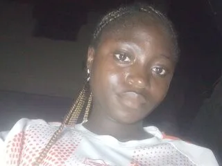 RubyShine cam model - 22 year old - photo 1