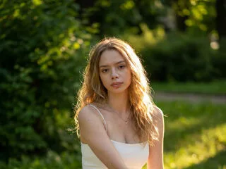SalleySheladia cam model - 18 year old - photo 1